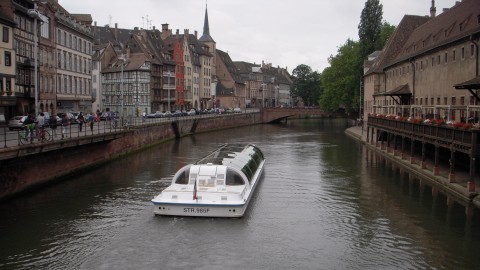 Bateau promenade sur l'Ill